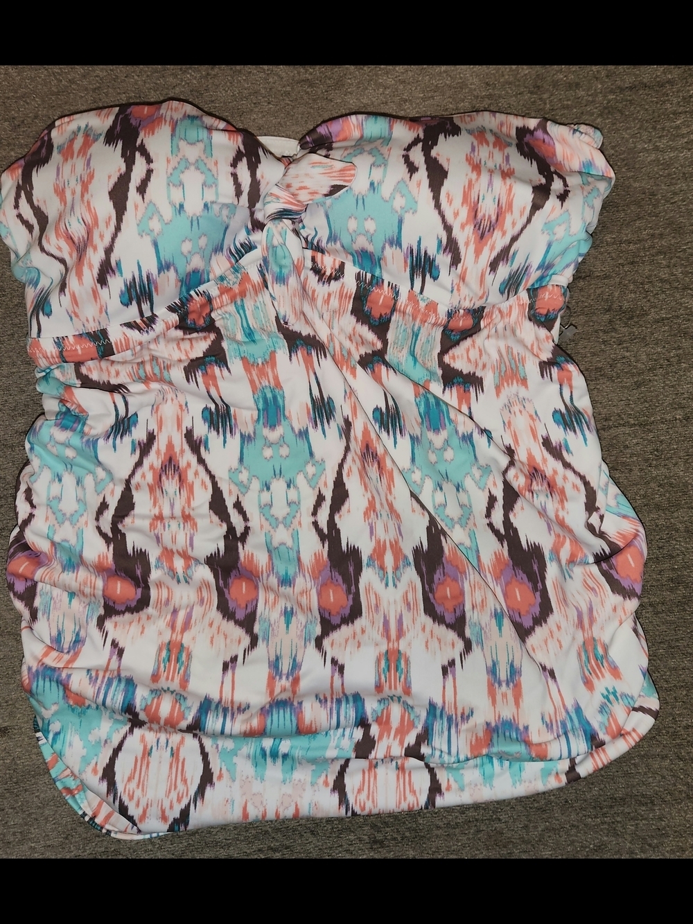 A Pea in the Pod Strapless Ikat Print Tankini Swim To - Turquoise & Coral Medium